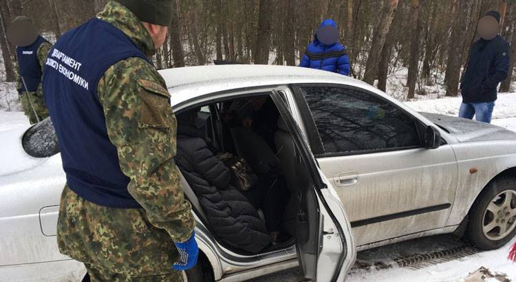На Луганщине попалась на взятке подчиненная Гарбуза, экс-сообщница Януковича